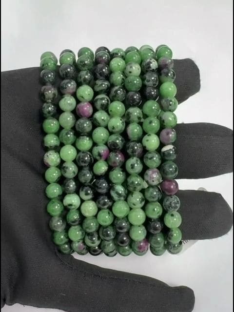 Armband Zoisite mit Rubin A Perlen 6mm